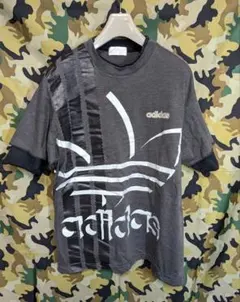 デサント製 adidas デカロゴＴシャツ