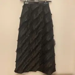 日本製　【美品】ブラック タイトロングスカート フリル付き　9号
