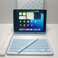 iPad 第9世代 Simフリー 64GB ケースとキーボード、タッチペン