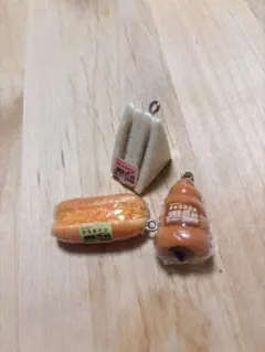 ガチャガチャ⭐︎ミニチュアフードセット⭐︎