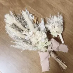 ブーケ　ブートニア　ドライフラワー　グリーン　ホワイト　白　クラッチブーケ