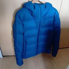 美品！UNIQLO シームレスダウンジャケット 青