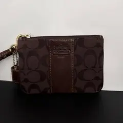 美品 コーチ フラグメントケース リストレットポーチ シグネチャー キャンバス