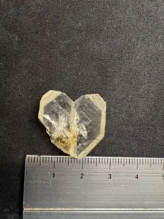 日本式双晶 長崎県奈留島産 国産鉱物 24 - メルカリ