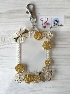 カードケースキーホルダー　ゴールド