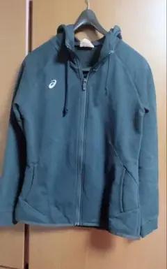 ASICS 黒ジップアップパーカー
