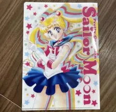 ファミマセーラームーン　クリアファイル