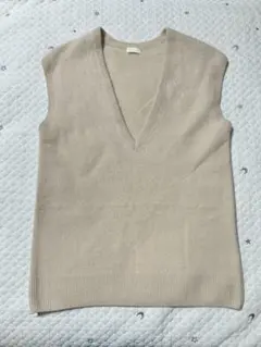 Item thumbnail for item 536568c5-ea84-4060-b6c3-33e23246ce77