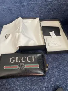 GUCCI 長財布 ラウンドファスナー ブラックのサムネイル