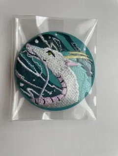 刺繍缶バッジ ハク　千と千尋の神隠し