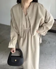 【nairo】バックギャザーデザインジャケット(アイボリー)