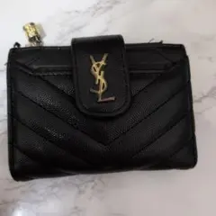 2025年最新】Yves Saint Laurent 二つ折り財布の人気アイテム