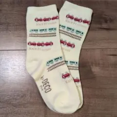 KPデコ 靴下 電車柄 17cm 18cm 19cm オフホワイト 刺繍