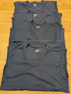 ✨処分前価格✨umbro ダークグレー Vネック アンダーシャツ 4枚セット