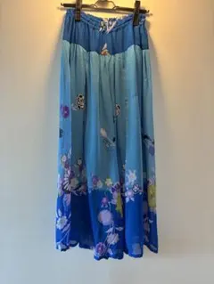 マライカ　希少　一点物　青系 花柄 シフォン フレアーパンツのサムネイル