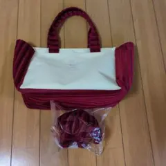 コメダ福袋　ドムドムバーガー　バック＆ぞうキーホルダー