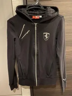 フェラーリ×プーマ　コラボパーカー