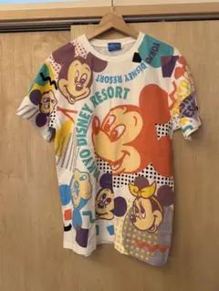 き*ま様 東京ディズニーリゾート　カラフル　ミッキー　ミニー　レトロ風総柄Tシャのサムネイル