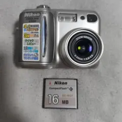 Nikon COOLPIX2000 クールピクス デジカメ コンデジ 電池稼働 - メルカリ