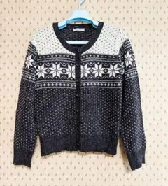 ノルディック柄カーディガン