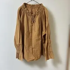美品 ミナペルホネン sokeri シルク混 フリルブラウス 36 ブラウン