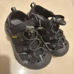 KEEN キッズ 16cmサンダル ブラック 水陸
