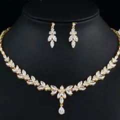 2点セット キュービックジルコニア ピアス ＆ネックレス