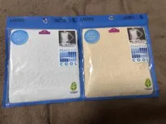 新品　AEON TOPVALU 胸元レース付タンクトップ 2点セットのサムネイル
