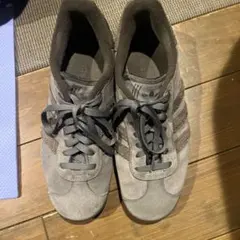 adidas GAZELLE IG2097 チャコール/ブラウン