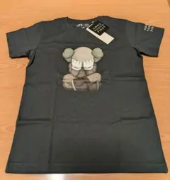 新品未使用　ユニクロ×カウズ Tシャツ 150サイズ