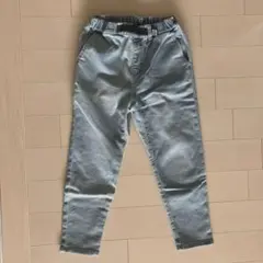 キッズ　スリムフィットパンツ　ライトブルー　140