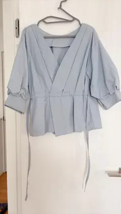 KBF ライトブルー ラップスタイル シャツ