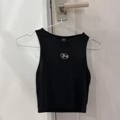 SHEIN タンクトップ ブラック Hロゴのサムネイル