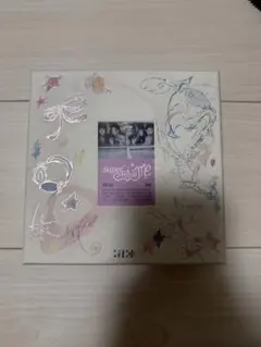 ILLIT magnetic アルバム