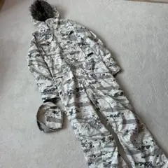 Burton♡スノーウェアつなぎ 2025年最新】バートン スノボウェア つなぎの人気アイテム