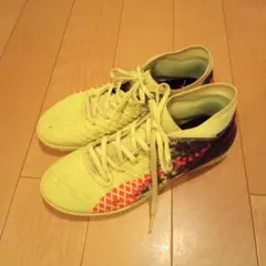 PUMA　プーマ　トレーニングシューズ　サッカー　フットサル　24cm