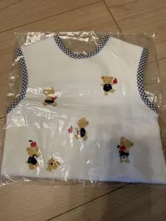 ファミリア　新品クマ刺繍のホワイトスタイ