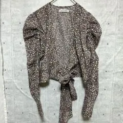 スパイラルガール　 ギャザーパフ袖バックリボンブラウス　コットンのサムネイル
