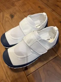 マジックテープ スクールシューズ 上履き23.5cm