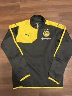 ドルトムント　ハーフジップトレーニングウェア　PUMA Mサイズ