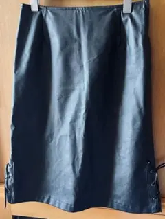 美品＊オゾックレザースカートM 黒　膝下Aラインスカート　裏起毛　OZOC