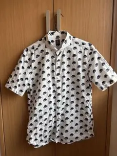 TAKEO KIKUCHI 半袖シャツ ハット柄のサムネイル