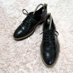 【美品】ecco ウイングチップ メダリオン レースアップ レザー22.5cmのサムネイル
