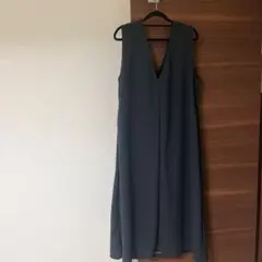 SHOO·LA·RUE Vネック ノースリーブ ワンピース ジャンパースカート