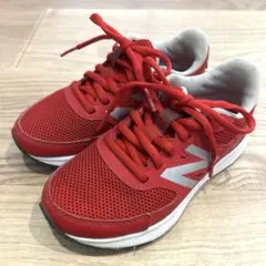 ニューバランス　赤　17.5センチ　男の子　女の子