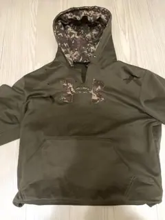 アンダーアーマー　迷彩フード パーカー　リメイク済み