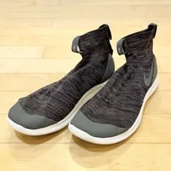 Item thumbnail for item ce6eb173-8000-452e-8d30-60eea91e9813