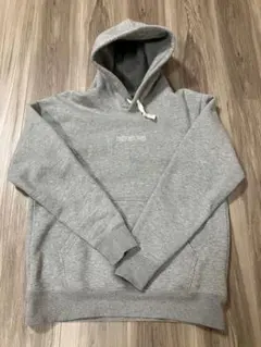 THE NORTH FACE グレー パーカー