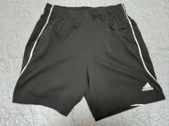 【古着】adidas アディダス　黒 ショートパンツ サイドライン　Mサイズ
