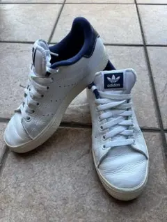 adidas Stan Smith ホワイト/ネイビー　23.5cm